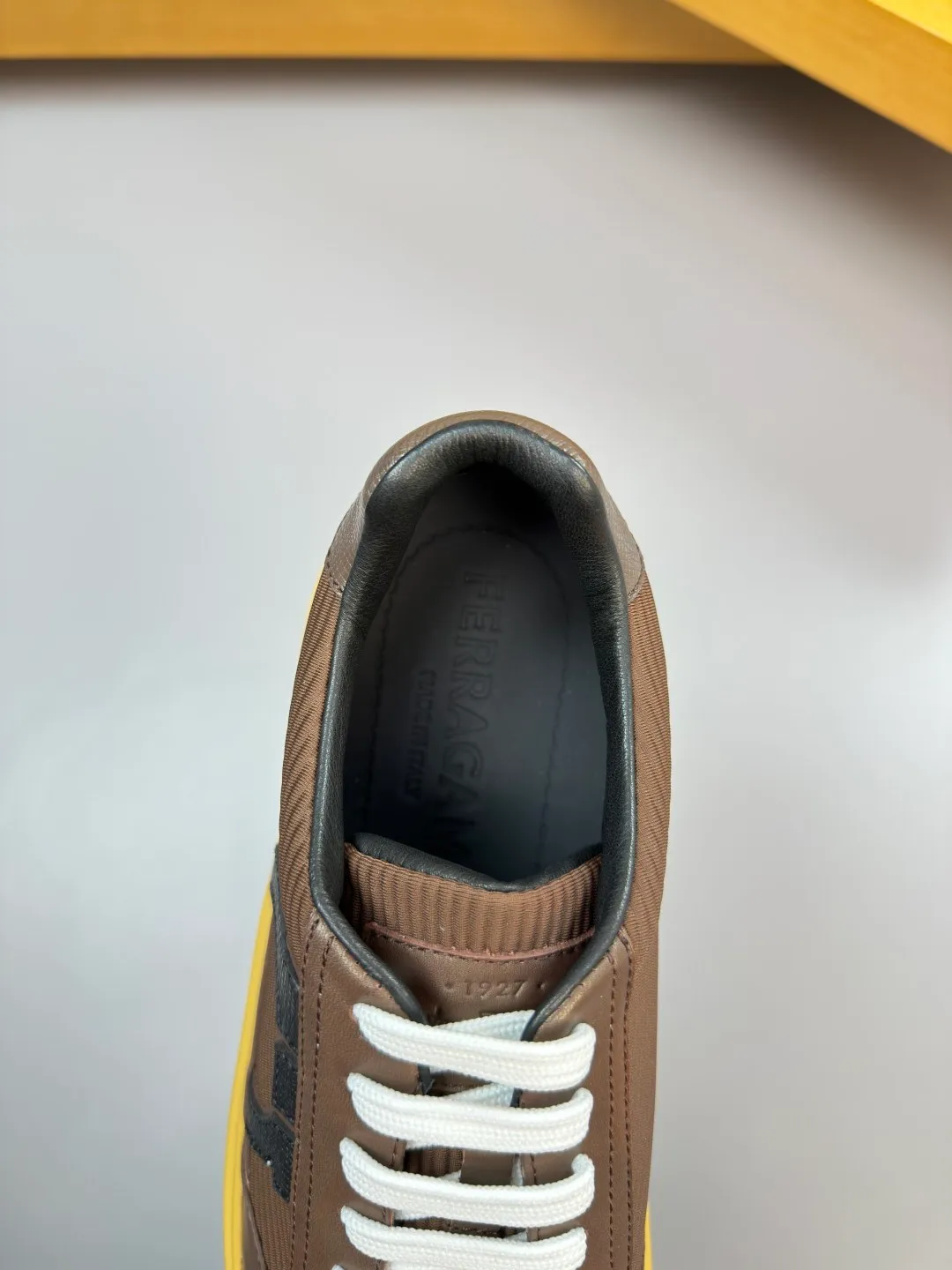 Men's men's shoes 💰420 [New style] 🏃‍♂️🏃‍♂️[ Ferragamo] Ferragamo - High-end quality original order·Casual sports shoes - Upper: 🔝Nappa calfskin, suede calfskin, shoe body. Sewing brand totem, tongue air pressure brand logo - Inner: water-dyed cowhide - Outsole: ultra-light TPU foam rubber; molded outsole -Ultra-high quality control and fine workmanship: outstanding (high-end, extravagance, grade) -Size: 38-45 (46, can be customized)